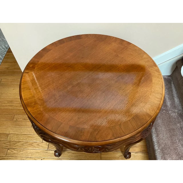 Wood Vintage Henredon French Provincial Round Accent Table - Ornate Carved Wood Side Table For Sale - Image 7 of 7