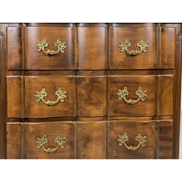 French Provincial Vintage French Provincial Style Chest of Drawers For Sale - Image 3 of 18