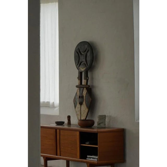 1950s Carved Wood Nafana Bedu Plank Mask, 1950s For Sale - Image 5 of 13