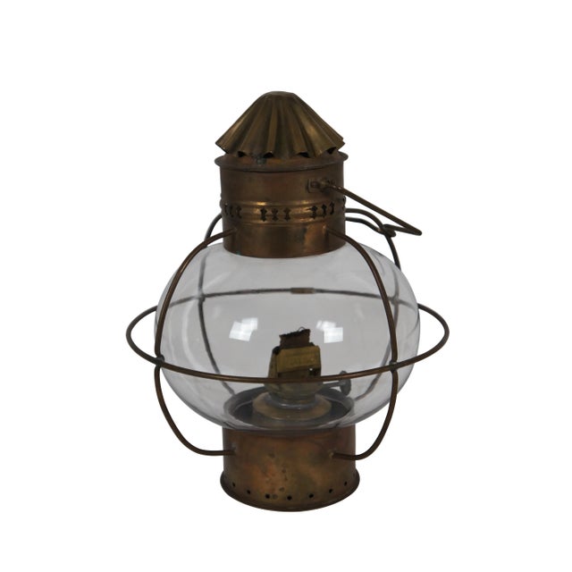 Nautical Antique Sherwood & Wedge British Nautical Maritime Brass Onion Ship Oil Lanterns - a Pair For Sale - Image 3 of 12