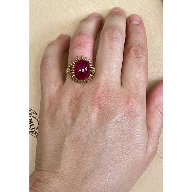 7 Carat Oval Cut Cabochon Pink Tourmaline 14 Karat Yellow Gold Ring For Sale - Image 9 of 18
