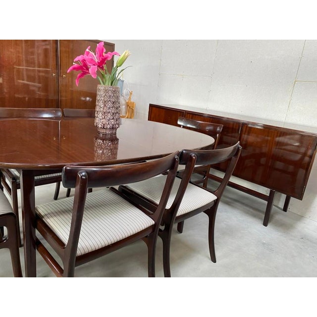 Rungstedlund Dining Table and Chairs by Ole Wanscher for P. Jeppesen, Denmark, 1970s, Set of 8 For Sale - Image 3 of 18