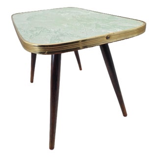 Mid-Century Modern Coffee or Side Table with Laminated Top, 1960s For Sale