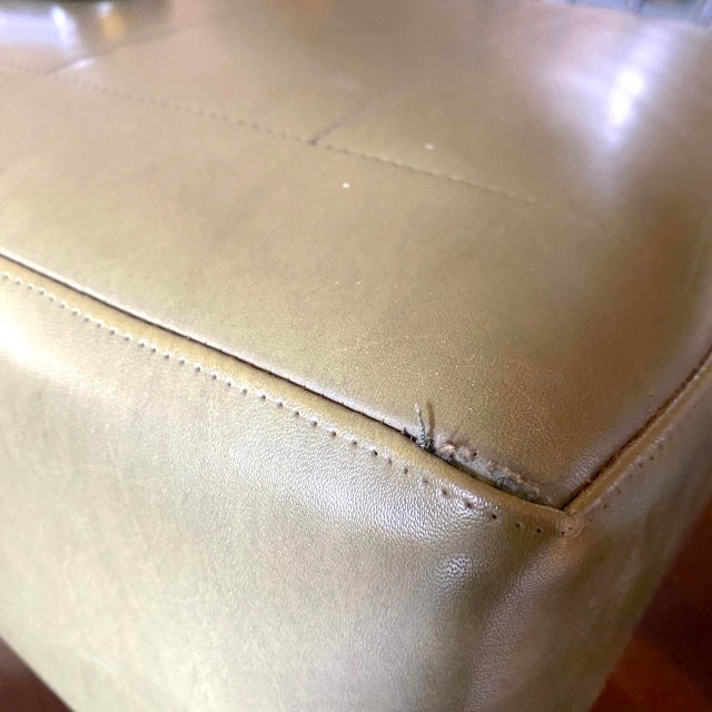 Pair of vintage 1960s armchairs in metal and green faux leather Some signs of wear and oxidation (see photos) Comfortable...