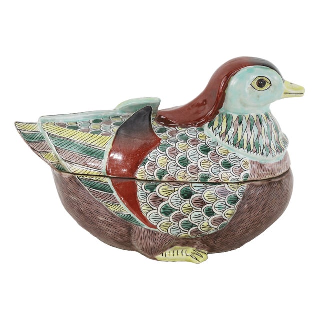 Vintage Chinese Famille Verte Porcelain Mandarin Duck Hand-Painted Covered Bowl For Sale