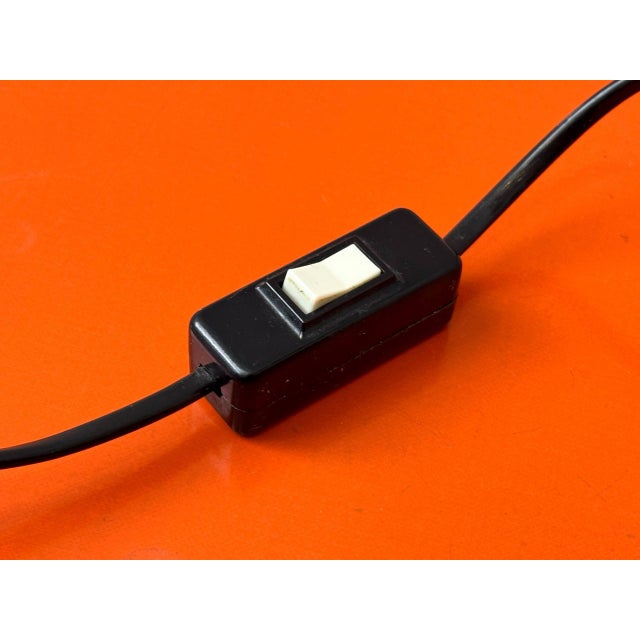 Mid-Century Red Table Lamp with Spotlight Effect, 1970s For Sale - Image 15 of 17