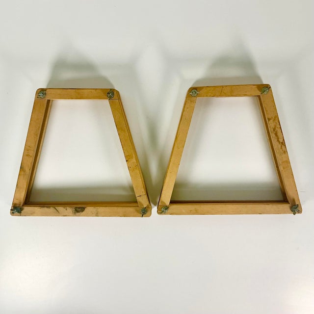 American Vintage Americana Sports Wood Tennis Racket Press - A Pair For Sale - Image 3 of 8