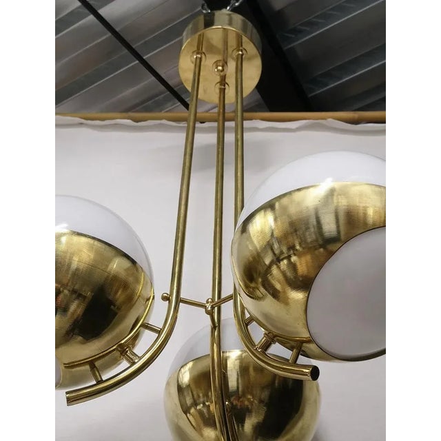 Round Murano Glass and Brass Chandelier, 2000s For Sale - Image 4 of 10