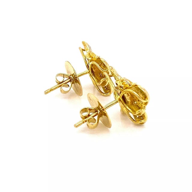 Diamond Butterfly 18k Yellow Gold Stud Earrings, 2 Pieces For Sale In Miami - Image 6 of 8