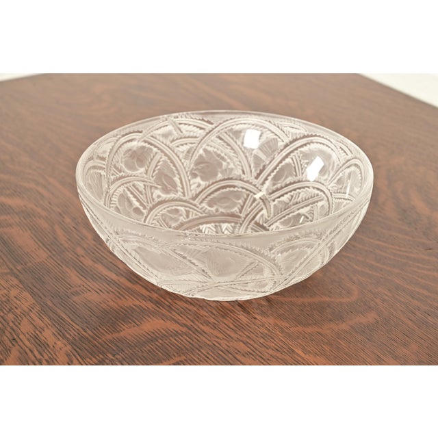 Art Deco Lalique "Pinsons" Art Deco Frosted Crystal Glass Bowl, Circa 1930s For Sale - Image 3 of 10