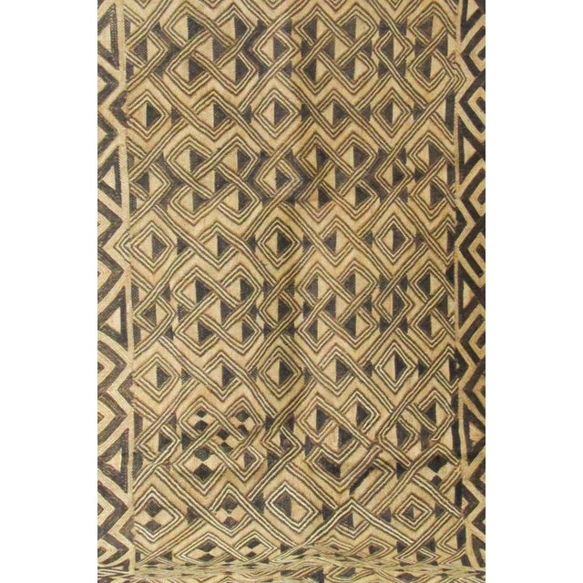 Vintage Showa Geometric Cloth For Sale - Image 4 of 6