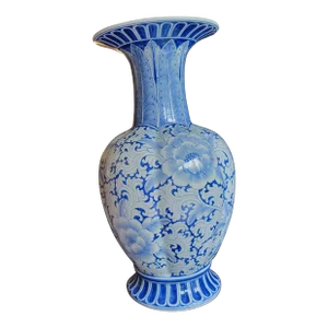 1970s Maitland-Smith Blue and White Chinoiserie Porcelain Vase