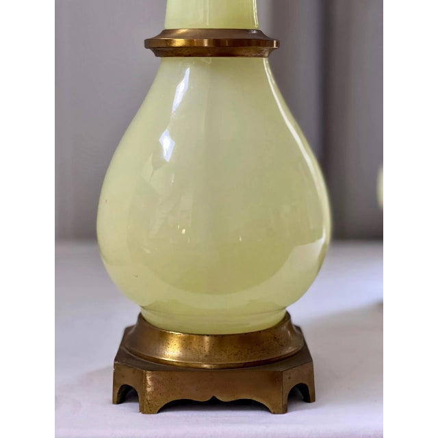 Mid 20th Century Paul Hansen Hollywood Regency Bronze Mounted Vaseline Glass Lamps, Pair For Sale In Philadelphia - Image 6 of 12