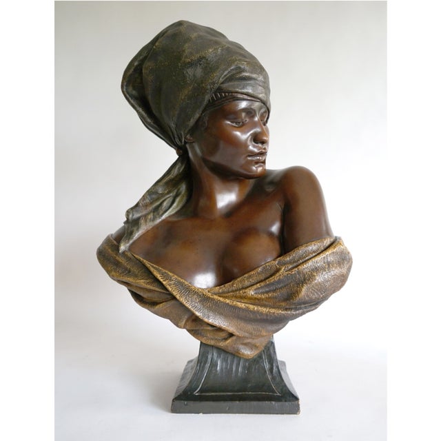 Late 19th Century Terracotta Sculpture of Bedouin Woman by E. M. Lévèque for Friedrich Goldscheider, 1897 For Sale - Image 5 of 5