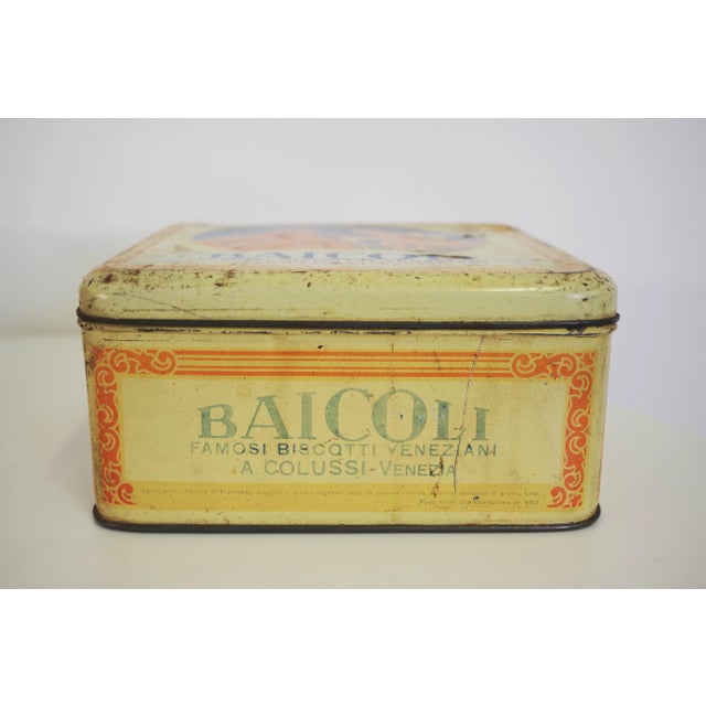 Biscuit Tins, 1960s, Set of 3 For Sale - Image 4 of 18