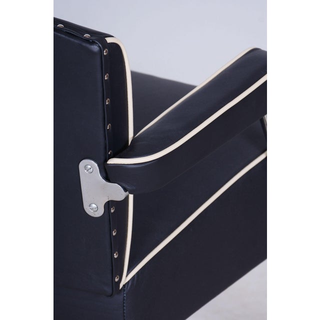 Bauhaus German Bauhaus Armchair in Black Leather attributed to Gilbert Rohde for Mauser, 1930s For Sale - Image 3 of 13