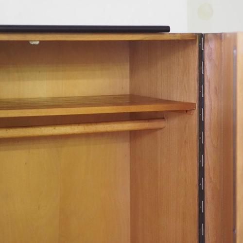 Art Deco Wardrobe with Three Doors, 1940 For Sale - Image 4 of 16