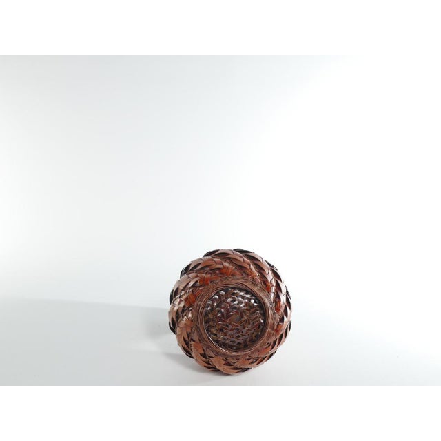 Early 20th Century Japanese Taisho/Showa Woven Bamboo Ikebana Vase For Sale - Image 13 of 15