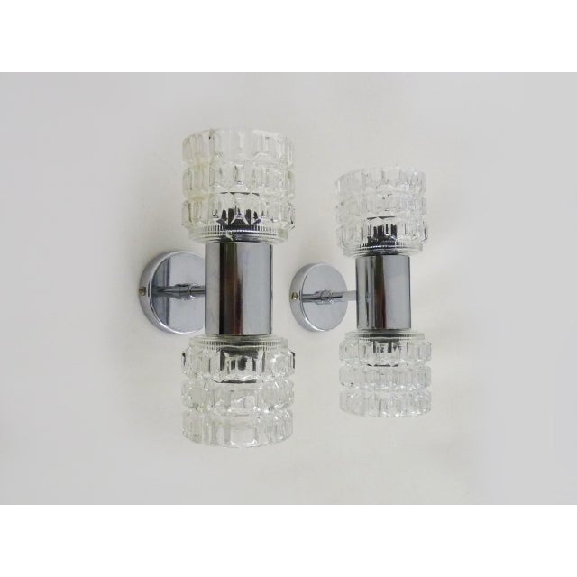 Space Age Double-Light Wall Sconces in Chrome-Plated Metal and Diamond Glass, 1970s, Set of 2 For Sale - Image 9 of 9