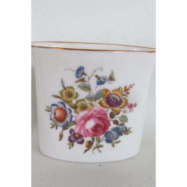 1970s Royal Worcester Bone China 2pc Box Set Bournemouth Pin Dish and Posy Vase 4954b For Sale - Image 5 of 14