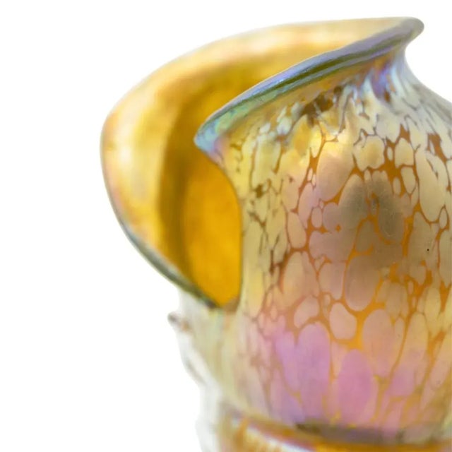 Papillon Shell Vase, 1898 For Sale - Image 4 of 6