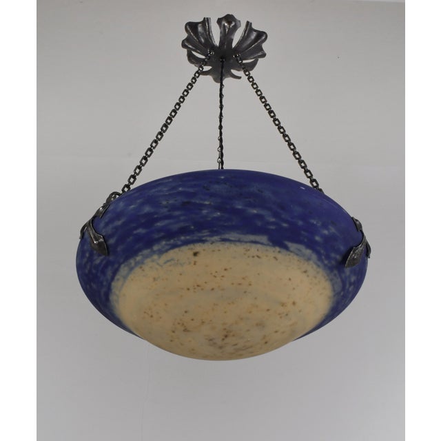 Art Deco Large French Art Deco Pendant Light by Daum & Majorelle - 1925 Chandelier France For Sale - Image 3 of 15