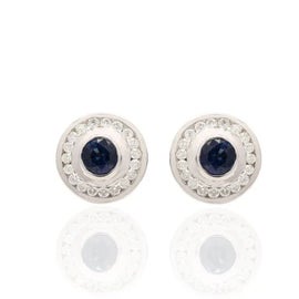 Example of Portraiture Jewelry and Accessories