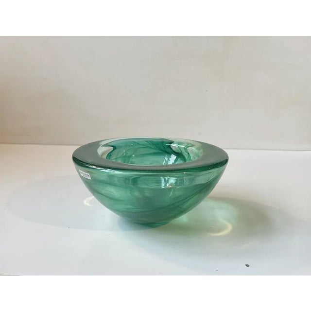 Aqua Vintage Green Atoll Art Glass Bowl by Anna Ehrner for Kosta Boda, 1980s For Sale - Image 8 of 8