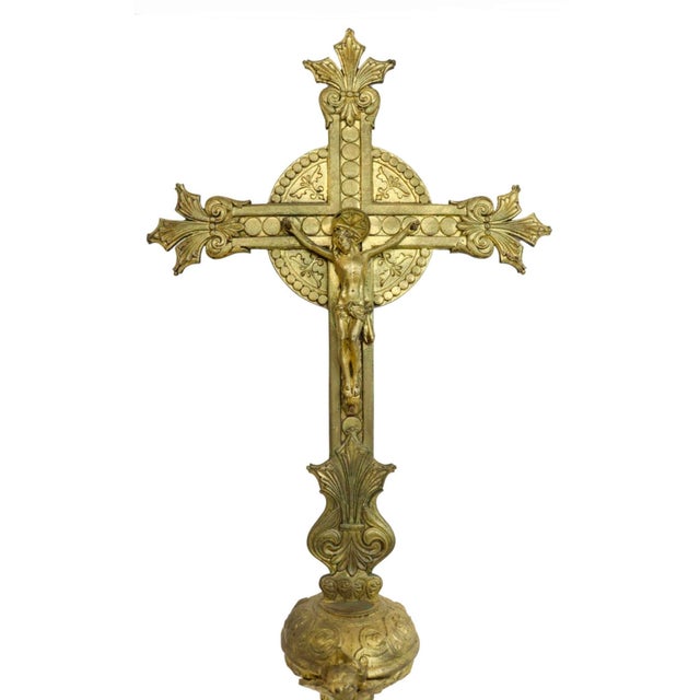 Religious Early 20th Century Bronze & Brass Church Processional Cross Antique Altar Crucifix For Sale - Image 3 of 14