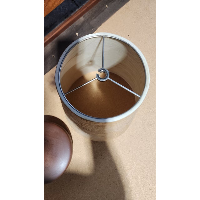 1970s Bostlund Mid-Century Ceramic Lamp With Original Fiberglass Shade For Sale In Philadelphia - Image 6 of 7