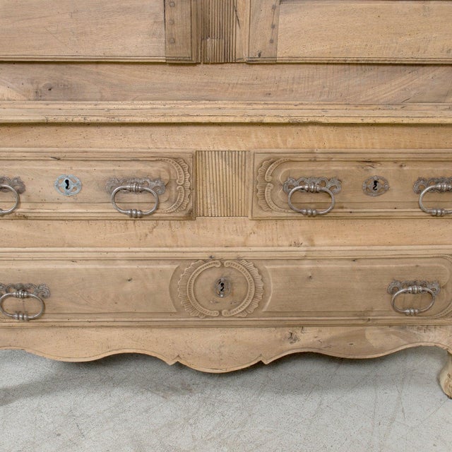 Tan 18th C French Period Louis XV Bleached Walnut Deux Corps Lyonnaise Pantalonnier For Sale - Image 8 of 12