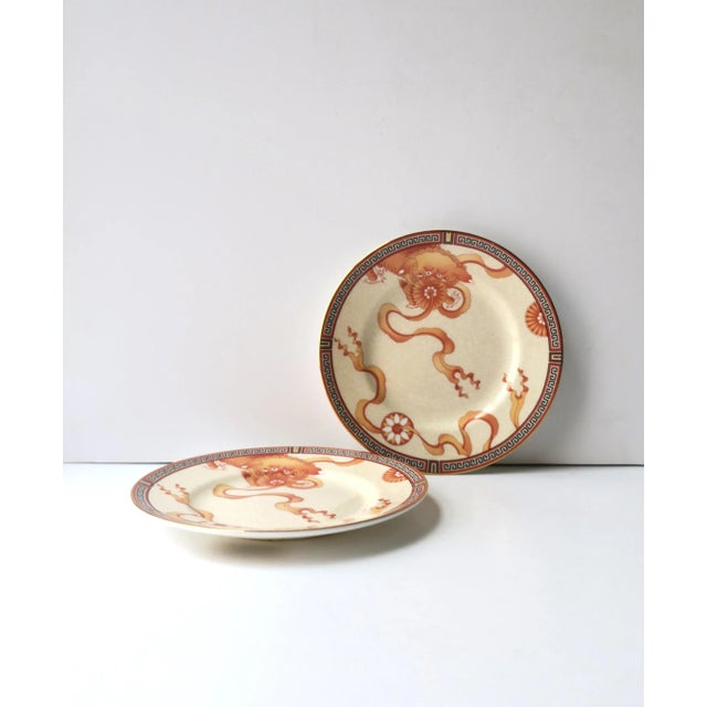 Late 20th Century Wedgwood Dragon Foo Dog Porcelain Plates, Set of 2 For Sale - Image 5 of 12