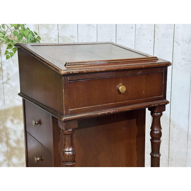 English Mahogany Music Stand, 1950s For Sale - Image 9 of 14
