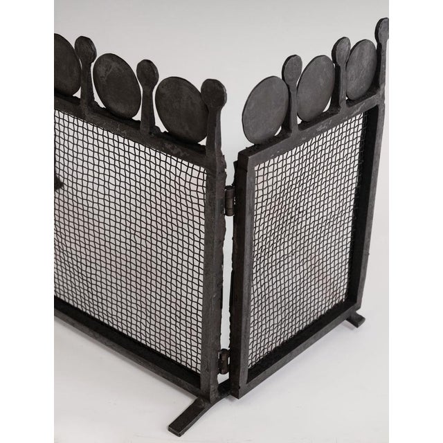 Low Mid-Century Swedish Sculptural Iron Fire Screen Sparke Guard after Bertil Vallien, 1970s For Sale - Image 9 of 14