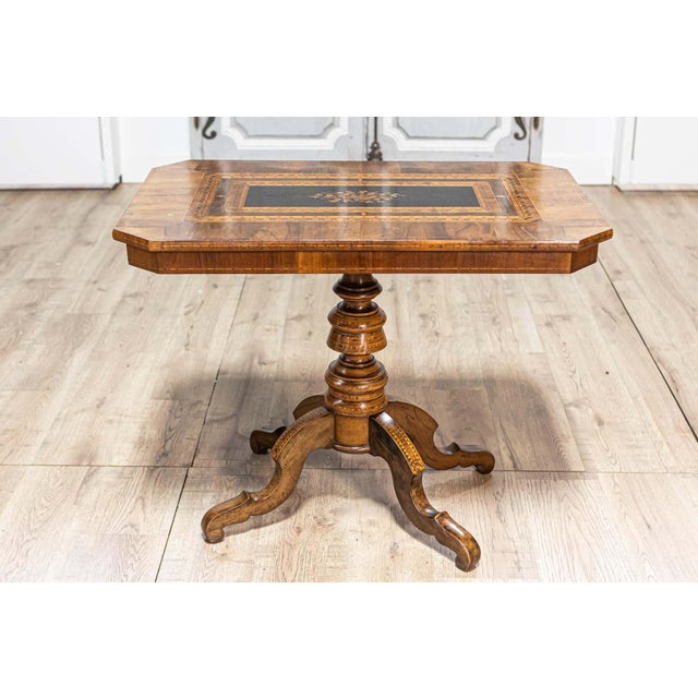 19th Century Italian 19th Century Walnut and Mahogany Center Table with Floral Marquetry For Sale - Image 5 of 15