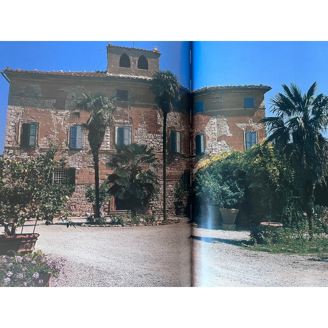 TASCHEN "Living in the Countryside" Taschen Publishing-2005 For Sale - Image 4 of 12