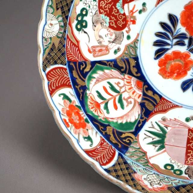 Antique Asian Imari Hand Painted & Gilt Porcelain Charger Circa 1920 For Sale - Image 6 of 9