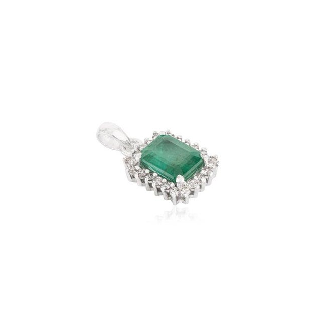 Certified 9.3 Ct Natural Emerald Pendant With Diamond Halo in 925 Silver For Sale - Image 6 of 11
