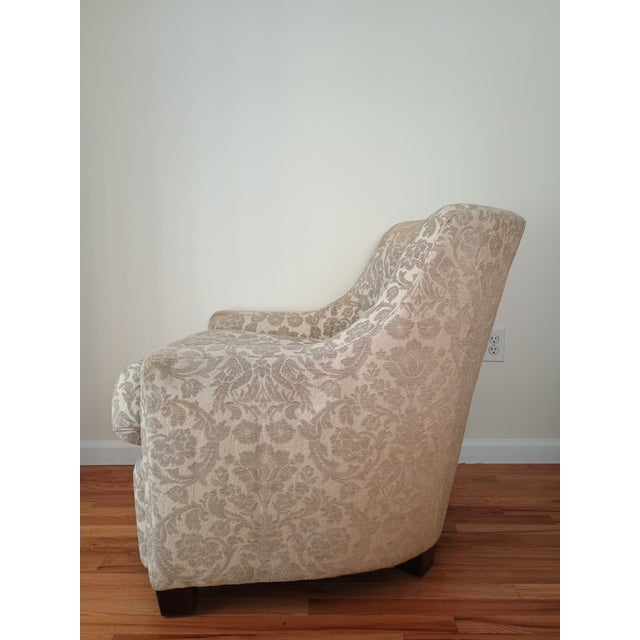 Traditional Baker Furniture Company Sloping Arm Club Chair #1 For Sale - Image 3 of 12