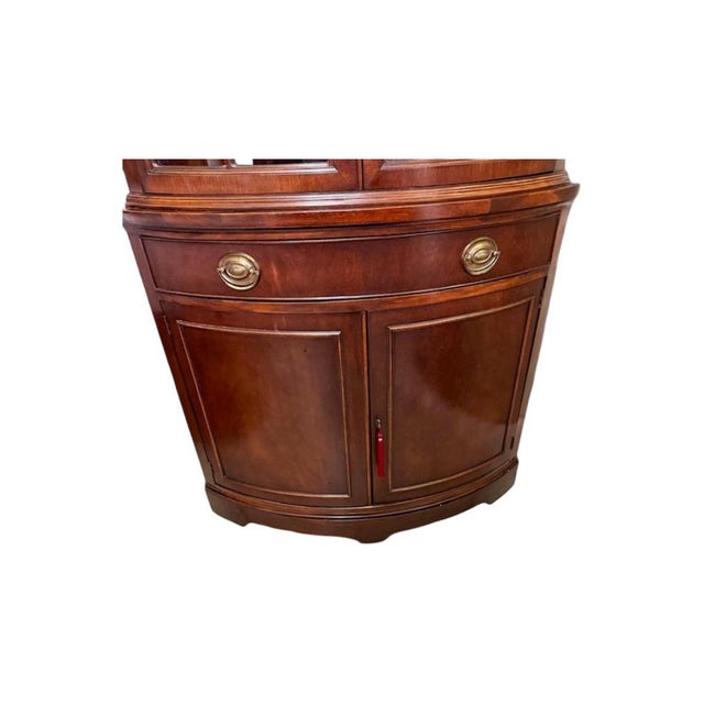 Vintage Circa 1950's Georgian Style Mahogany Corner China Cabinet For Sale In Sacramento - Image 6 of 15