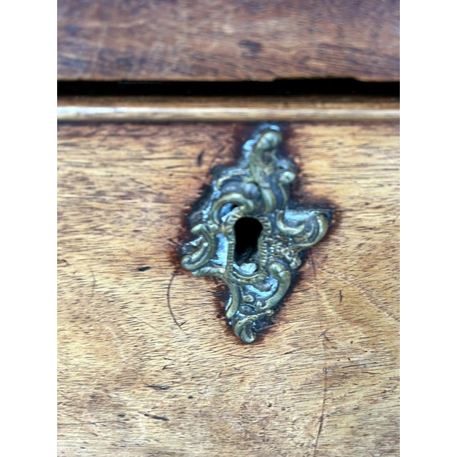 Brown George III Mahogany Chest on Chest For Sale - Image 8 of 12