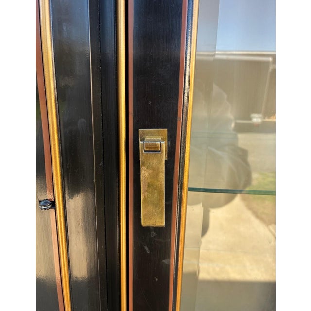 Vintage Asian Chinoiserie Drexel Hand Painted Breakfront Display China Cabinet Heritage Dynasty For Sale - Image 11 of 18