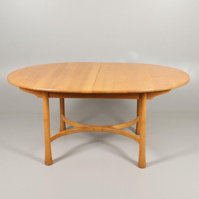 Contemporary Vintage Oval Saville Dining Table in Elm from Ercol For Sale - Image 3 of 11