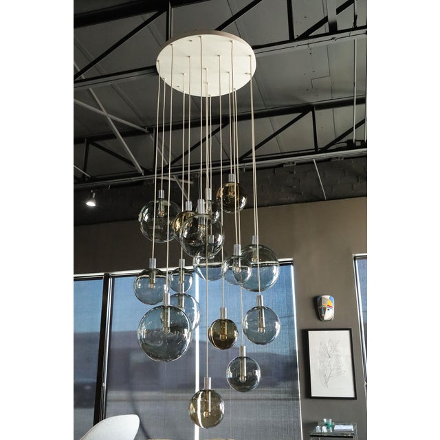 1970s 1970s Monumental Cascade Chandelier by Lightolier, 16 Globes For Sale - Image 5 of 13