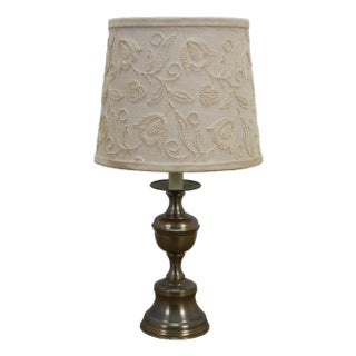 Vintage Brass Colonial Candlestick Crewel Shade Vanity Boudoir Lamp 19" For Sale