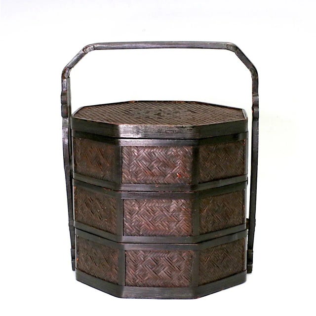 Antique Chinese Double Happiness Wicker 3 Section Stacking Wedding Box For Sale - Image 4 of 8