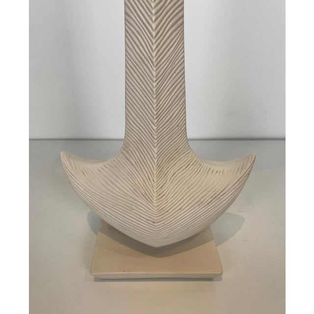 Cream 1970s Ceramic table lamp. French design by L Drummer For Sale - Image 8 of 12