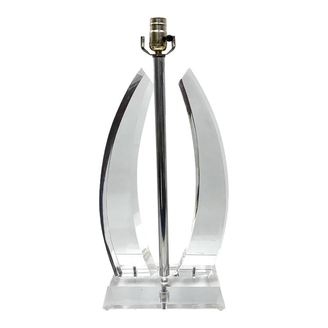 1970s Mid Century Modern Lucite Table Lamp For Sale
