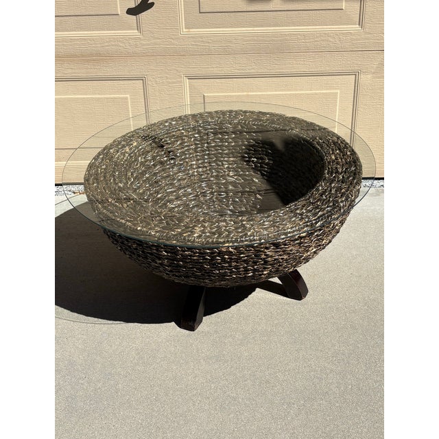 1980s 1980s Mid-Century Style Round Woven Banana Leaf and Rattan Basket Coffee Table With Glass Top For Sale - Image 5 of 5