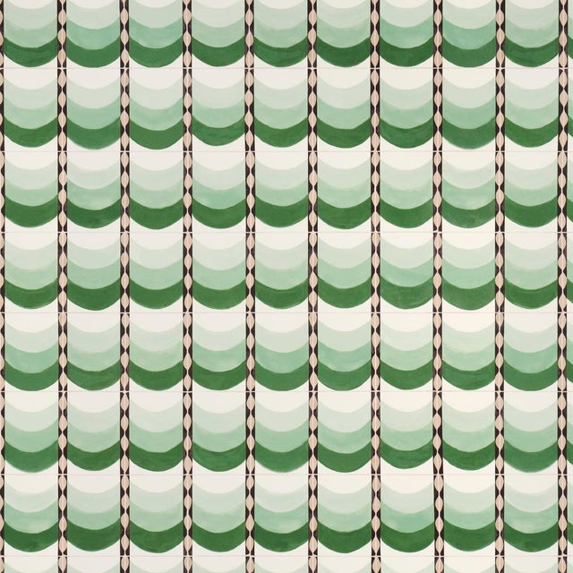 SAMPLE - Schumacher x Celerie Kemble Sintra Wallpaper In Green For Sale